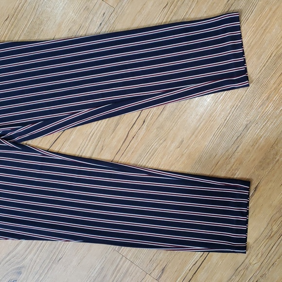 ♦️♦️ SOLD ♦️♦️Express Jumpsuit - Picture 7 of 13